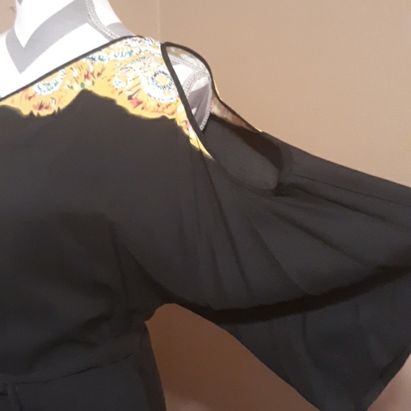 Top - Picture 3 of 6